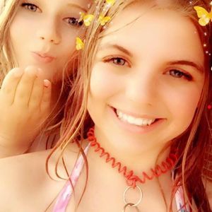 Meet your Posher, Kalee